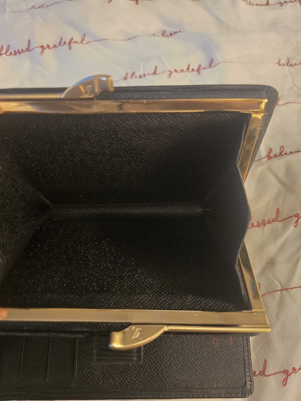 Louis Vuitton Black Mini Epi Wallet - Picture 14 of 15